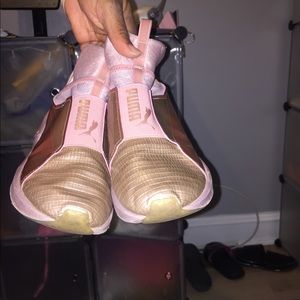 Rose Gold Pumas size 7.5
